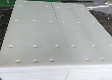 簡述車廂防粘塑料板在各行業的應用